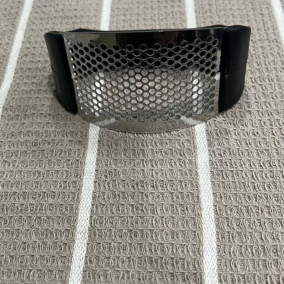 Garlic Press - Picture 2 of 3